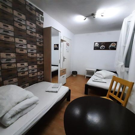 Lorf Hostel&Coffee Krakkó Kültér fotó